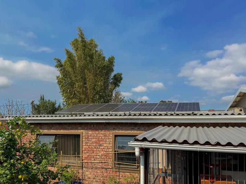 6 Bedroom Property for Sale in Denneoord Western Cape